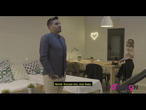 ❤️ PORNBCN 4K Mid ka mid ah naag qaan-gaar ah oo naaso waaweyn leh waxay rabtaa inay dabada noqoto Gigolo yar oo leh dick blowjob amortism adag fuck gacanta shaqo eeyga qaabka maxsuul leefleefi kacsiga Faransiiska subtitles ❤️❌  Galmo ﹏